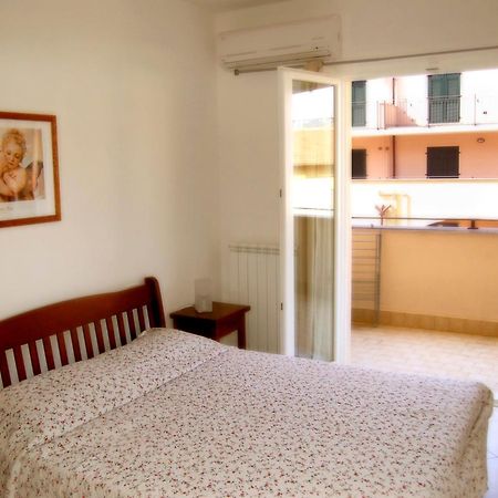 Apartment Cala Azzurra - Imp312 By Interhome Imperia Exterior photo